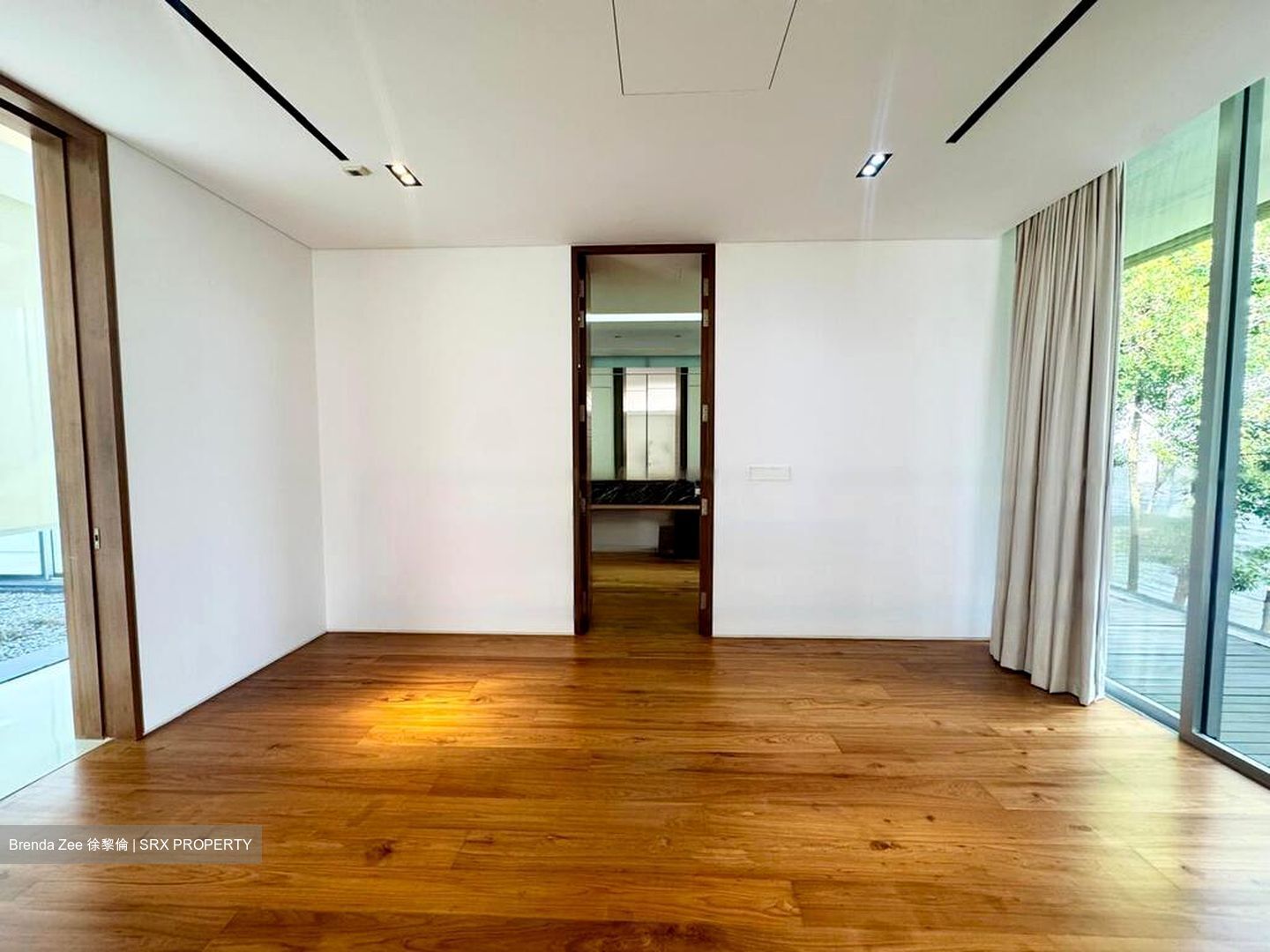 Swiss Club Park (D11), Detached #471442001